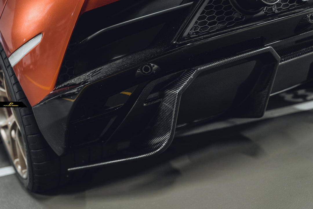 Huracan Evo - Future Design style carbon rear Diffuser