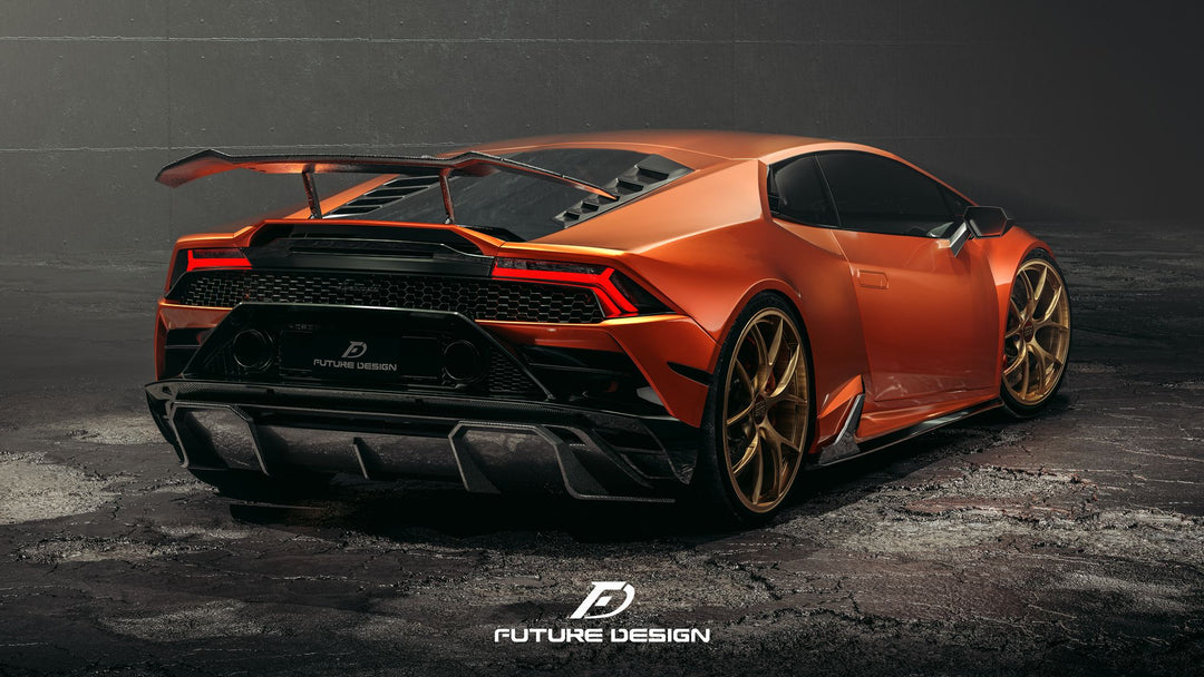Huracan Evo - Future Design style carbon rear Diffuser