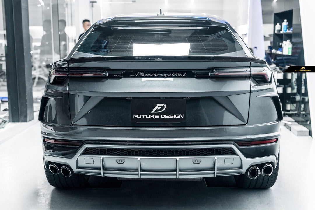 URUS - Future Design carbon Rear Canard