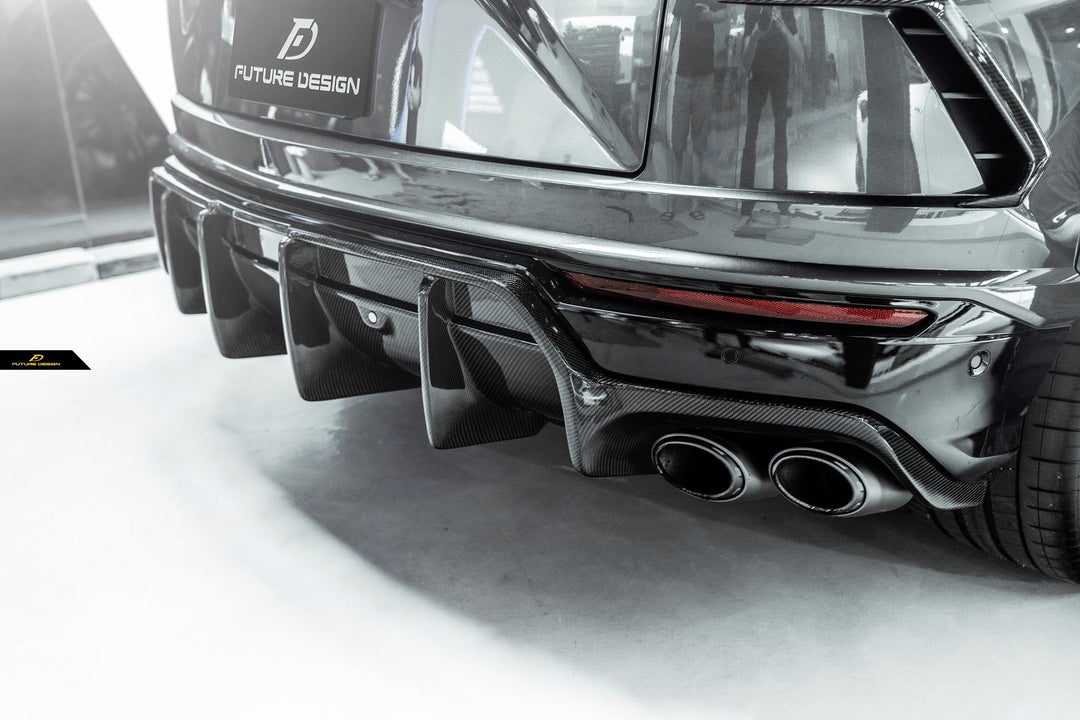 URUS - Future Design carbon rear Diffuser