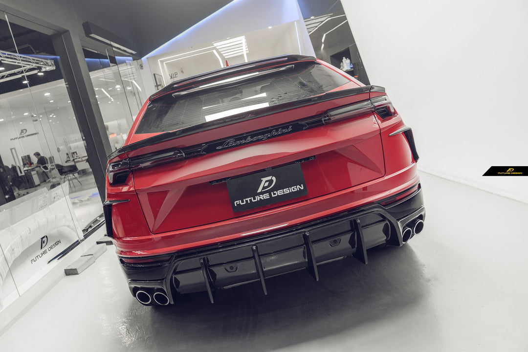 URUS - Future Design carbon rear Diffuser
