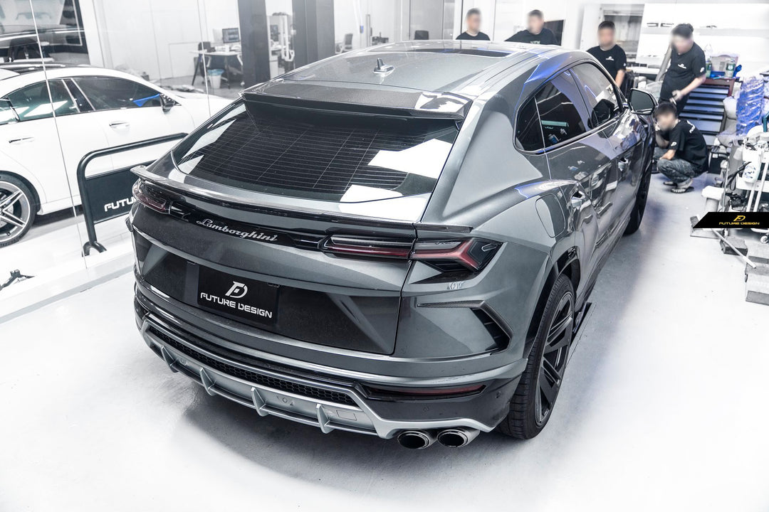 URUS - Future Design carbon Roof Spoiler