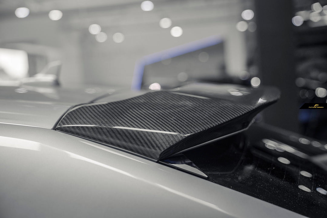 URUS - Future Design carbon Roof Spoiler