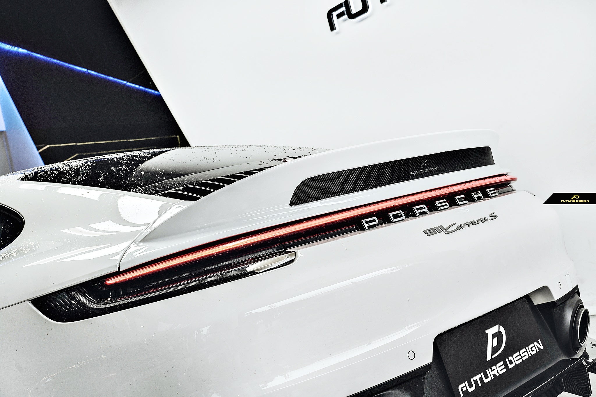 Porsche (911) 992 [Carrera/S/4/4S/Targa/Cabriolet] – Future Design carbon aerodynamic