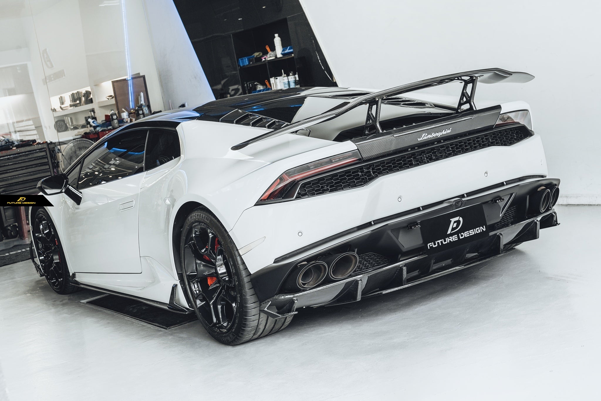 Lamborghini Huracan – renovation facelift best choice