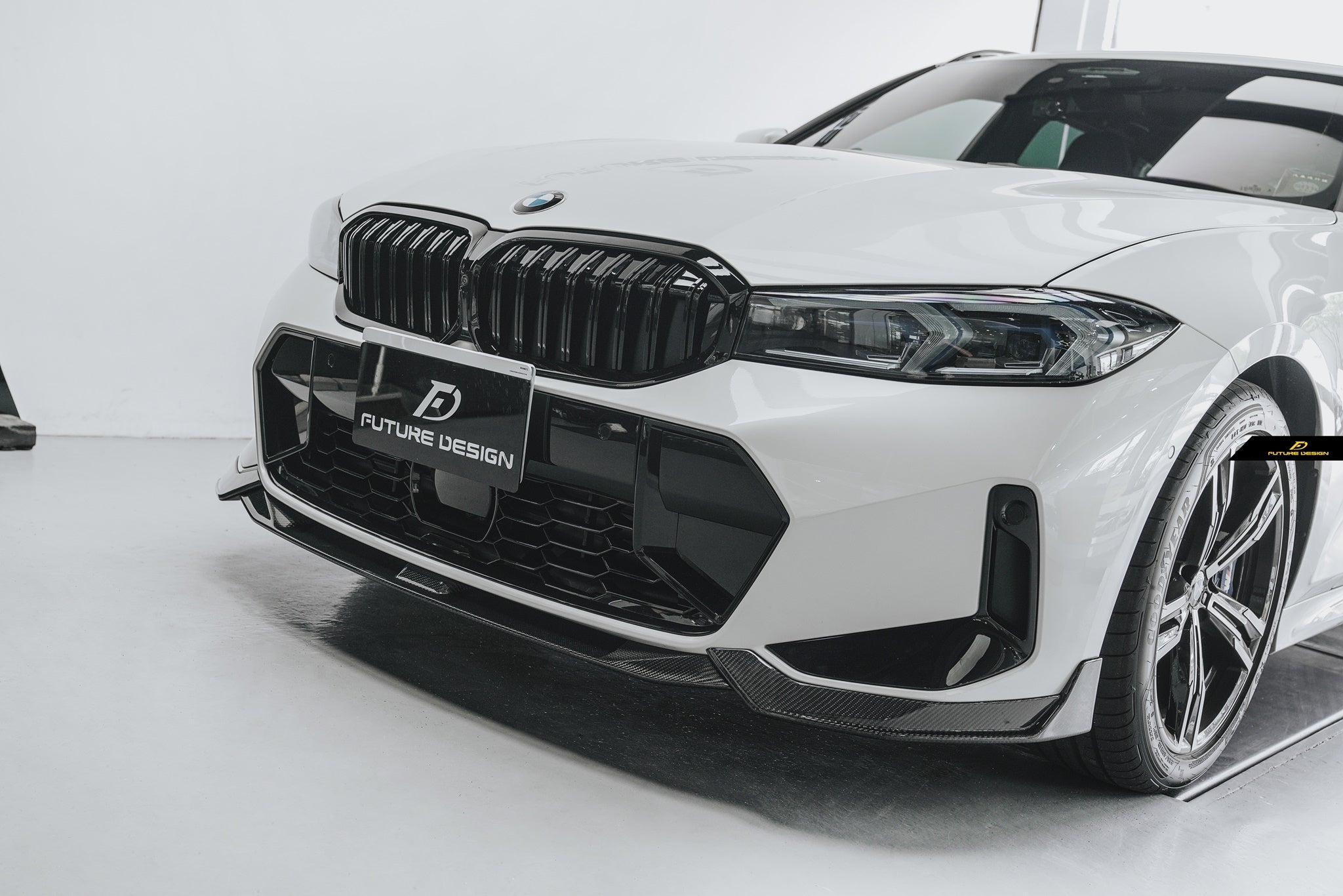 Upgrade your BMW G20 LCI with the "FD" Carbon Fiber Front Lip!