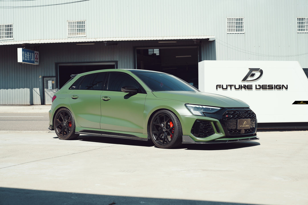 RS3 8Y - Future Design style carbon Side Skirts