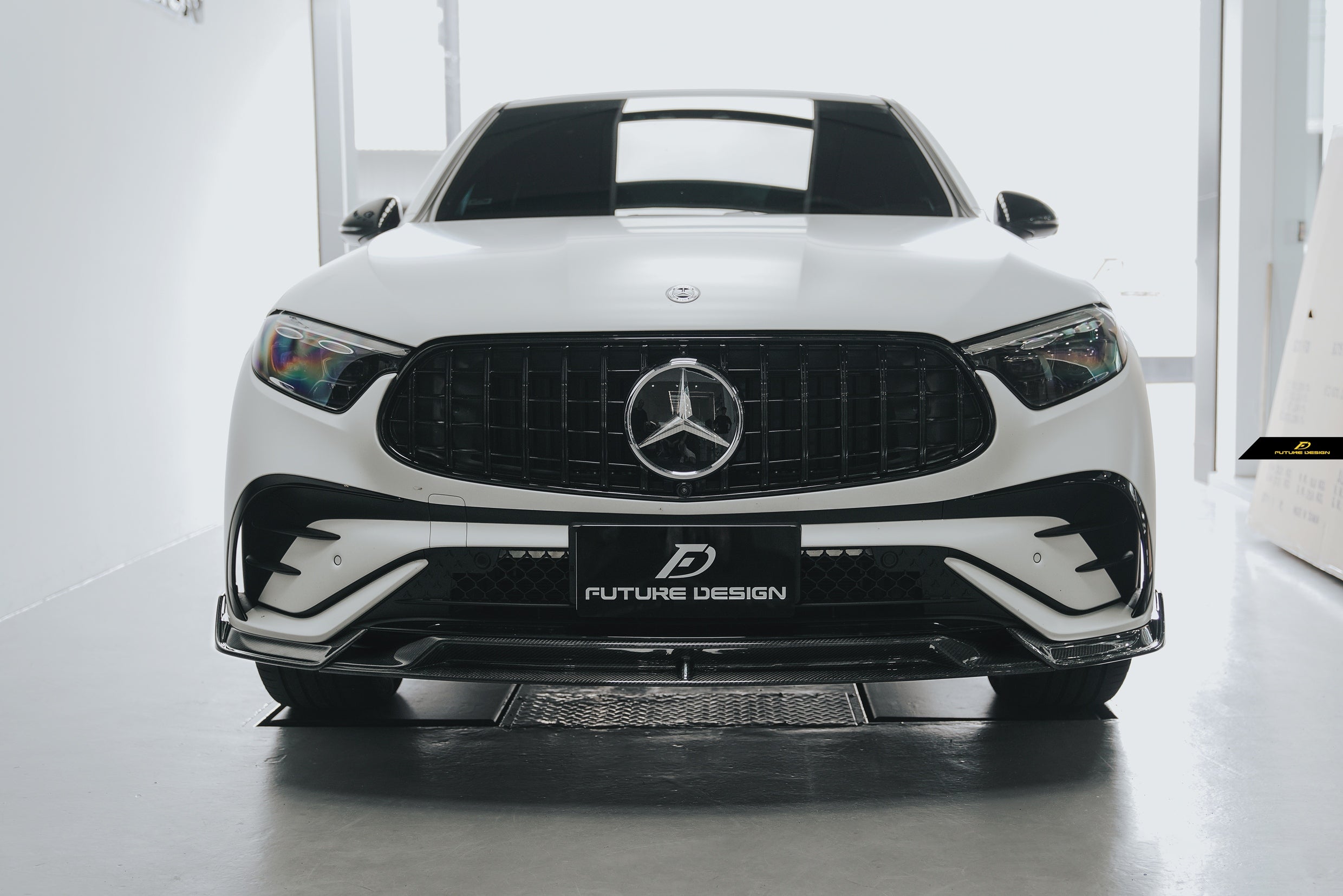 Mercedes-Benz C254/X254 GLC GT Carbon Front Grille