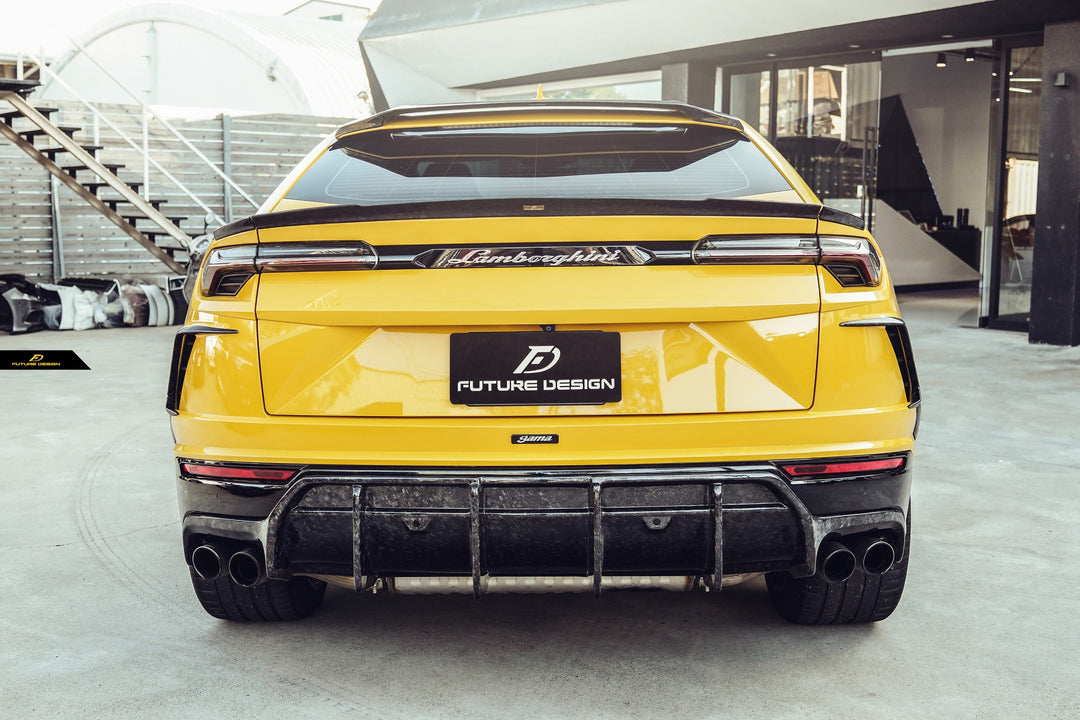 URUS - Future Design carbon rear Diffuser